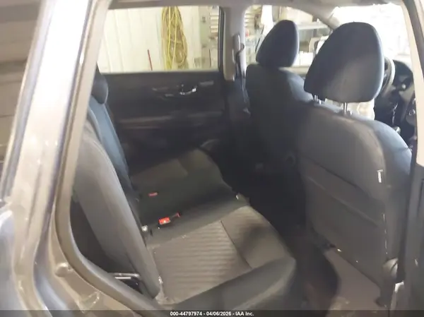 5N1AT2MV8JC786624 2018 NISSAN ROGUE - Image 8