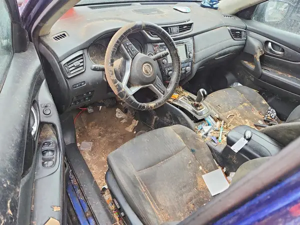 5N1AT2MV8JC789765 2018 NISSAN ROGUE - Image 8
