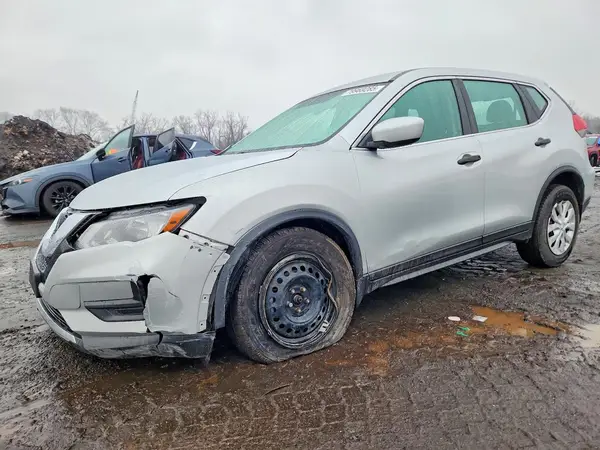 5N1AT2MV8JC792665 2018 NISSAN ROGUE - Image 1
