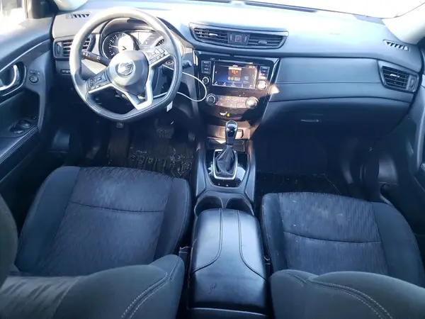 5N1AT2MV8JC792665 2018 NISSAN ROGUE - Image 8