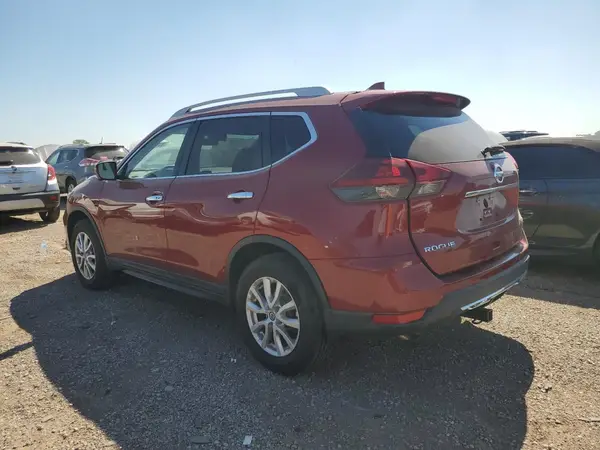5N1AT2MV8JC797557 2018 NISSAN ROGUE - Image 2