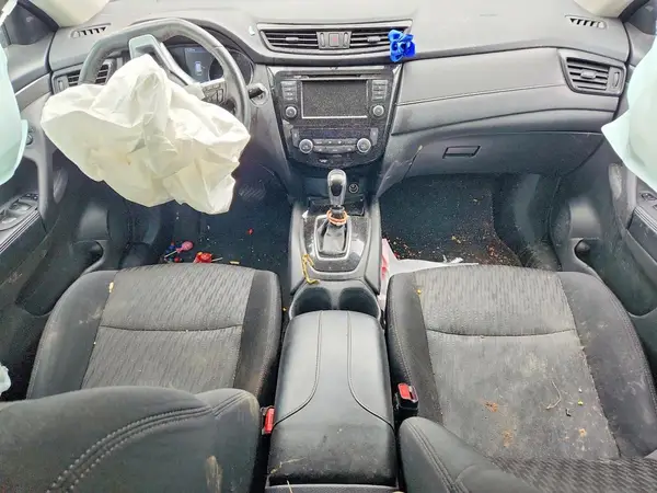 5N1AT2MV8JC799485 2018 NISSAN ROGUE - Image 8