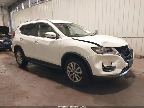 5N1AT2MV8JC801624 2018 NISSAN ROGUE - Image 1
