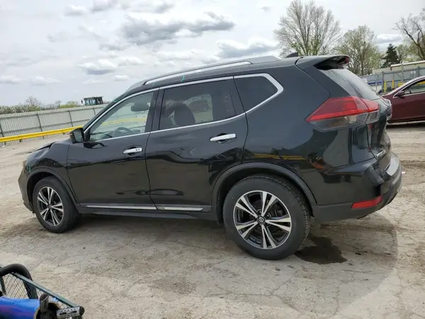 5N1AT2MV8JC802210 2018 NISSAN ROGUE - Image 2