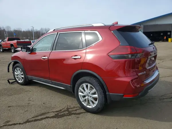 5N1AT2MV8JC803020 2018 NISSAN ROGUE - Image 2
