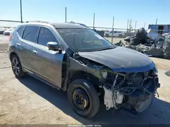 5N1AT2MV8JC803275 2018 NISSAN ROGUE