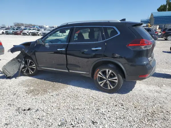 5N1AT2MV8JC803521 2018 NISSAN ROGUE - Image 2