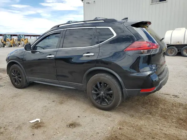 5N1AT2MV8JC807102 2018 NISSAN ROGUE - Image 2