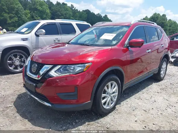 5N1AT2MV8JC808122 2018 NISSAN ROGUE - Image 2