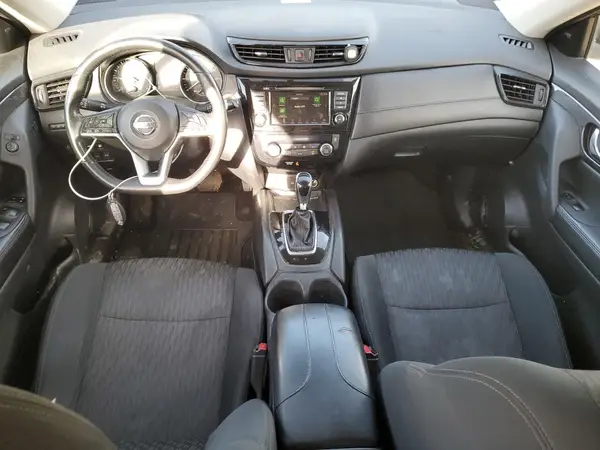5N1AT2MV8JC808220 2018 NISSAN ROGUE - Image 8
