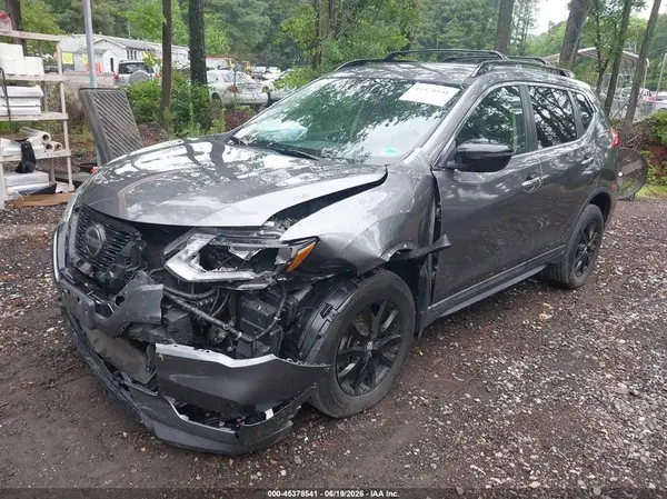 5N1AT2MV8JC809626 2018 NISSAN ROGUE - Image 2