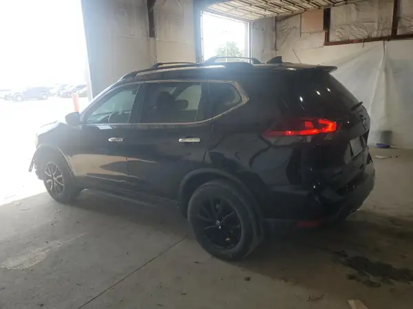 5N1AT2MV8JC812221 2018 NISSAN ROGUE - Image 2