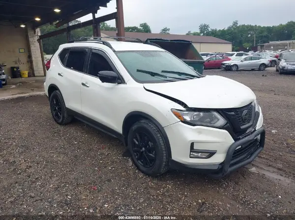 5N1AT2MV8JC816169 2018 NISSAN ROGUE - Image 1
