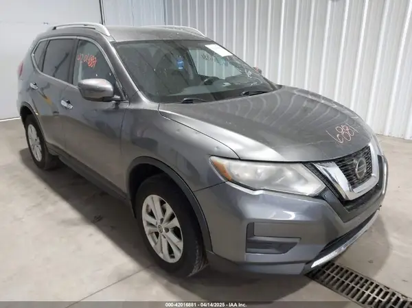 5N1AT2MV8JC818830 2018 NISSAN ROGUE - Image 1