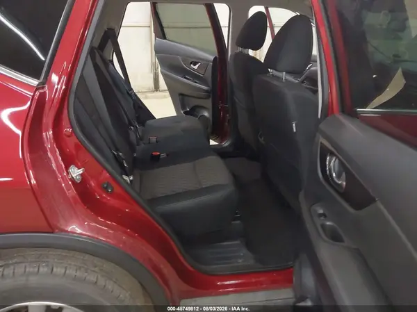 5N1AT2MV8JC821355 2018 NISSAN ROGUE - Image 8