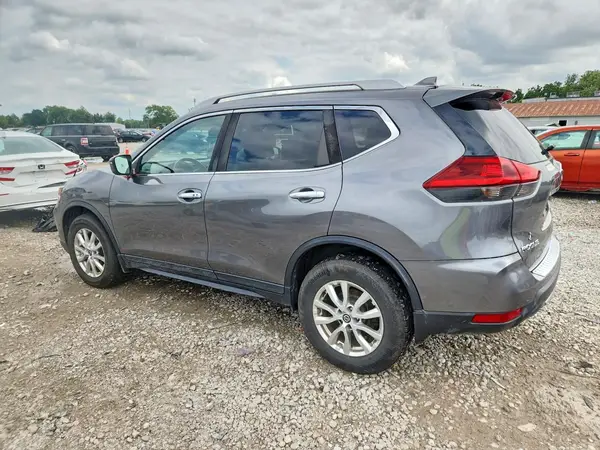 5N1AT2MV8JC825812 2018 NISSAN ROGUE - Image 2