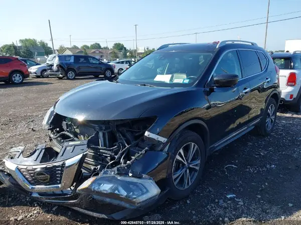5N1AT2MV8JC830637 2018 NISSAN ROGUE - Image 2