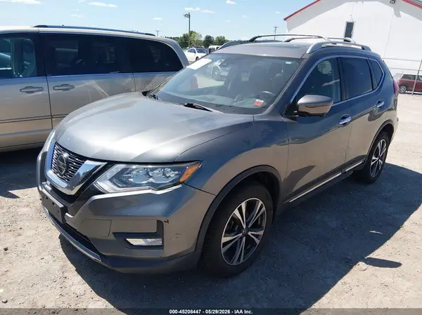 5N1AT2MV8JC834770 2018 NISSAN ROGUE - Image 2
