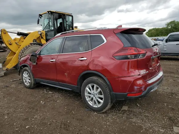 5N1AT2MV8JC834932 2018 NISSAN ROGUE - Image 2