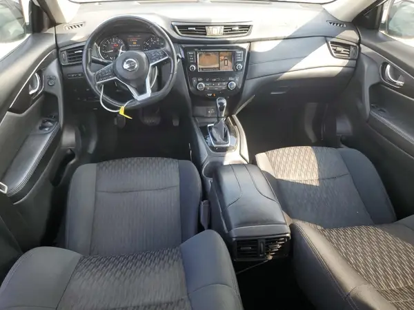 5N1AT2MV8JC840956 2018 NISSAN ROGUE - Image 8