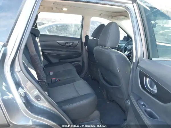 5N1AT2MV8JC841153 2018 NISSAN ROGUE - Image 8