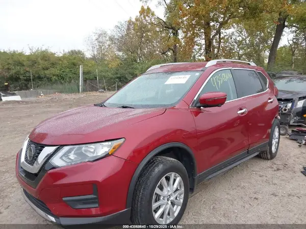 5N1AT2MV8JC842643 2018 NISSAN ROGUE - Image 2