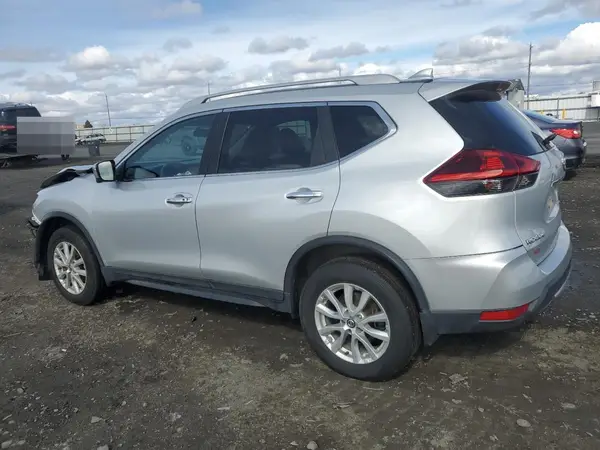 5N1AT2MV8JC842805 2018 NISSAN ROGUE - Image 2