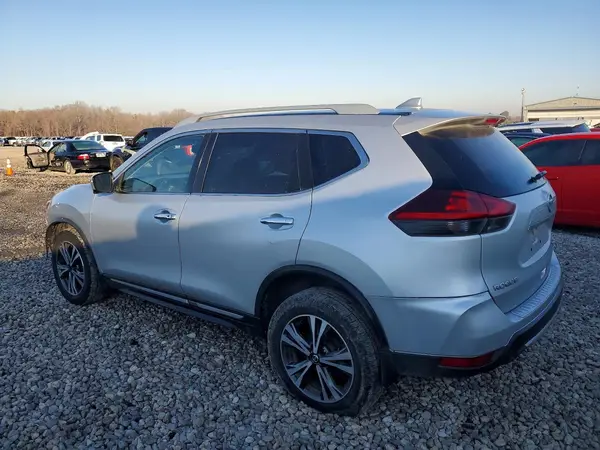 5N1AT2MV8JC844232 2018 NISSAN ROGUE - Image 2