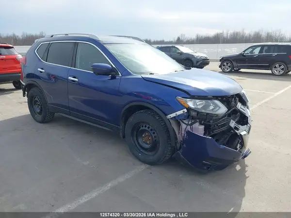 5N1AT2MV8JC852072 2018 NISSAN ROGUE - Image 1