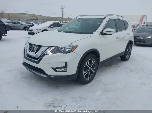 5N1AT2MV8KC712749 2019 NISSAN ROGUE - Image 2
