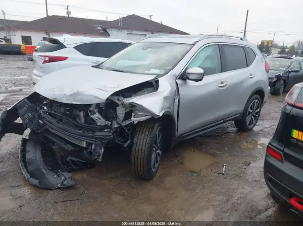 5N1AT2MV8KC716736 2019 NISSAN ROGUE - Image 2