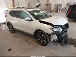 5N1AT2MV8KC721242 2019 NISSAN ROGUE