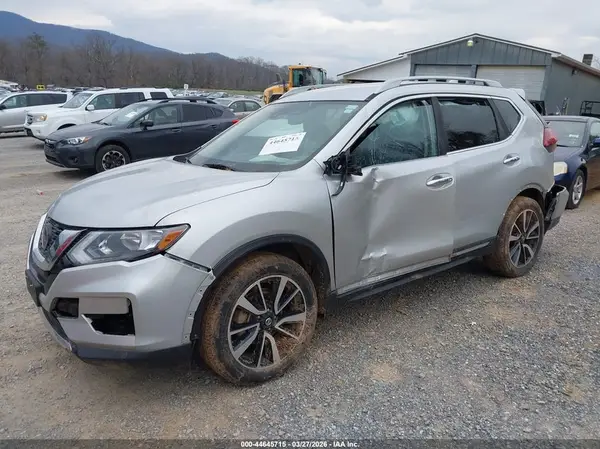 5N1AT2MV8KC725968 2019 NISSAN ROGUE - Image 2