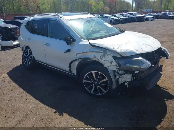 5N1AT2MV8KC728532 2019 NISSAN ROGUE - Image 1
