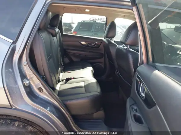 5N1AT2MV8KC765970 2019 NISSAN ROGUE - Image 8