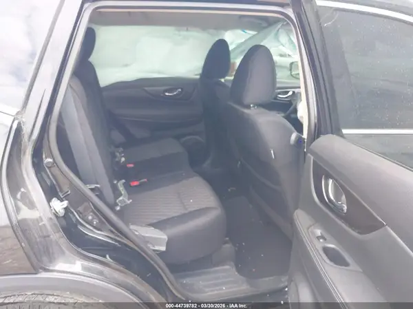 5N1AT2MV8KC778606 2019 NISSAN ROGUE - Image 8