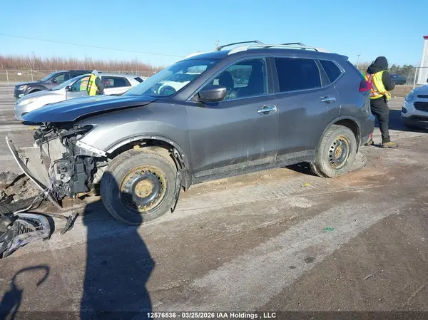 5N1AT2MV8KC808302 2019 NISSAN ROGUE - Image 2