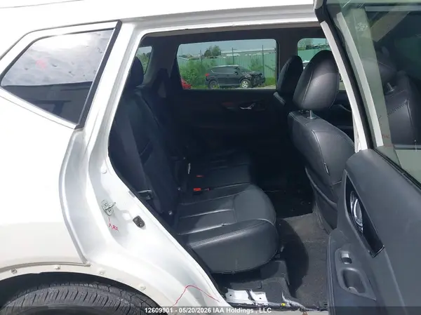 5N1AT2MV8KC808770 2019 NISSAN ROGUE - Image 8