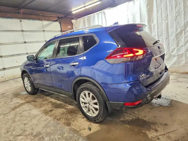5N1AT2MV8KC811569 2019 NISSAN ROGUE - Image 2