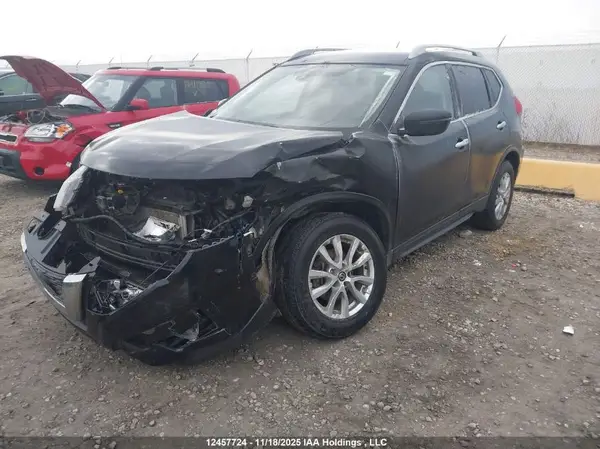 5N1AT2MV8KC816142 2019 NISSAN ROGUE - Image 2