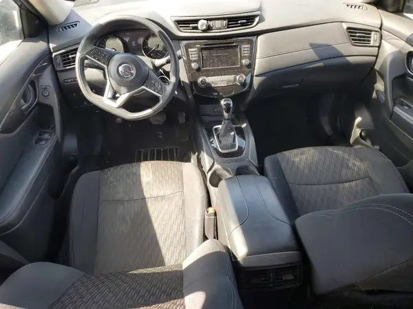 5N1AT2MV8KC830915 2019 NISSAN ROGUE - Image 8