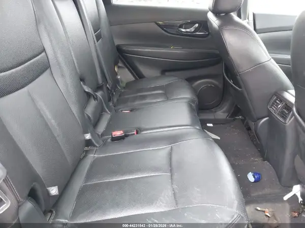 5N1AT2MV8KC837007 2019 NISSAN ROGUE - Image 8