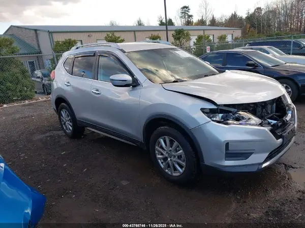 5N1AT2MV8KC840084 2019 NISSAN ROGUE - Image 1