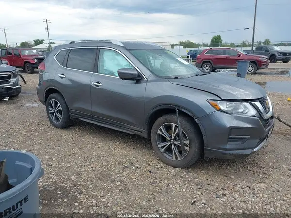 5N1AT2MV8LC797562 2020 NISSAN ROGUE - Image 1