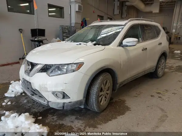 5N1AT2MV9GC730877 2016 NISSAN ROGUE - Image 2