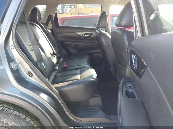 5N1AT2MV9GC751261 2016 NISSAN ROGUE - Image 8