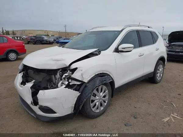 5N1AT2MV9GC766133 2016 NISSAN ROGUE - Image 2