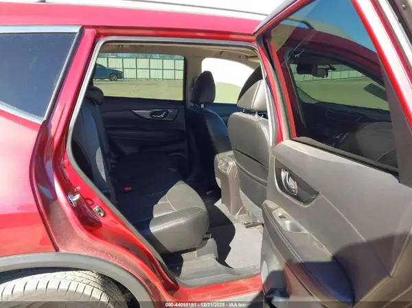 5N1AT2MV9GC784034 2016 NISSAN ROGUE - Image 8