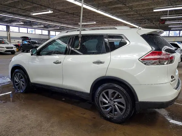 5N1AT2MV9GC799648 2016 NISSAN ROGUE - Image 2