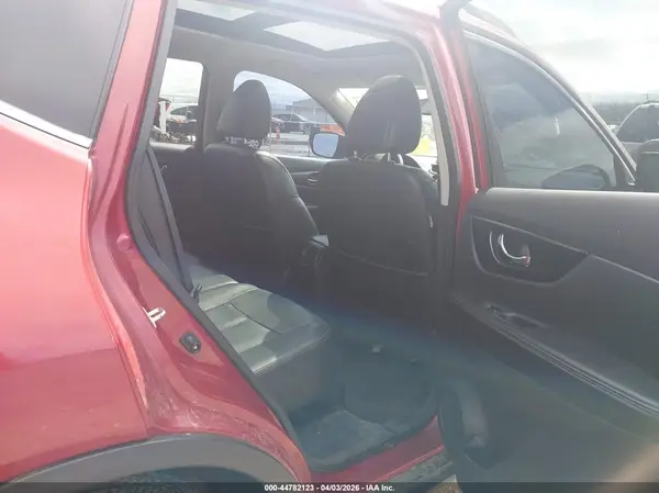 5N1AT2MV9GC801124 2016 NISSAN ROGUE - Image 8
